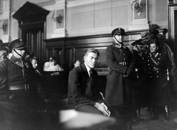 Микола Лемик у залі суду