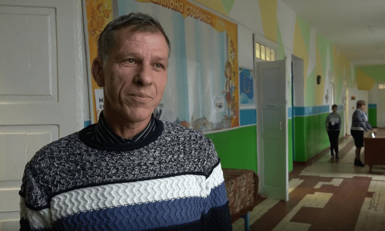 Віталій Клипаченко, директор Лутовинівської гімназії