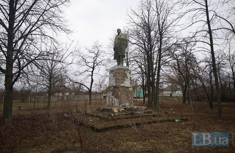 Пам’ятник Леніну у Веселому Подолі