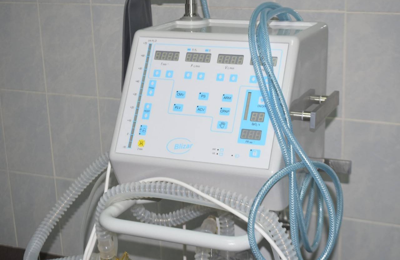 Сучасний апарат ШВЛ може використовуватися для лікування хворих на COVID-19 та під час операцій