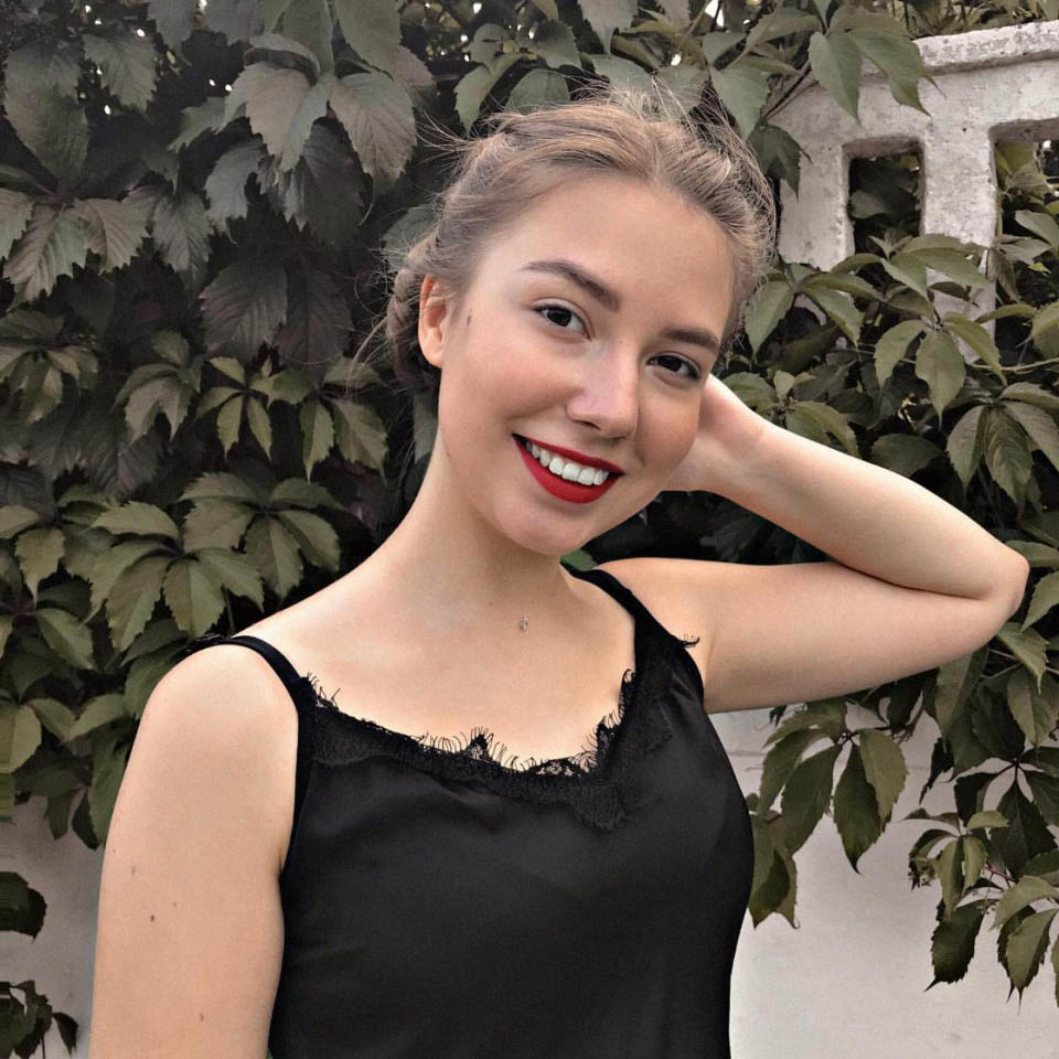 Анна Дзюбан — переможниця конкурсу у номінації «Співак року»