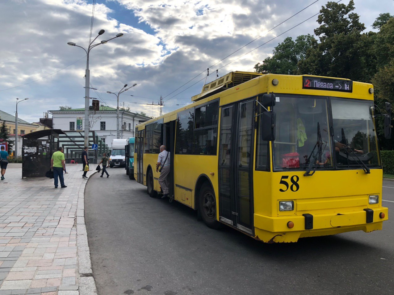 Тролейбус у Полтаві