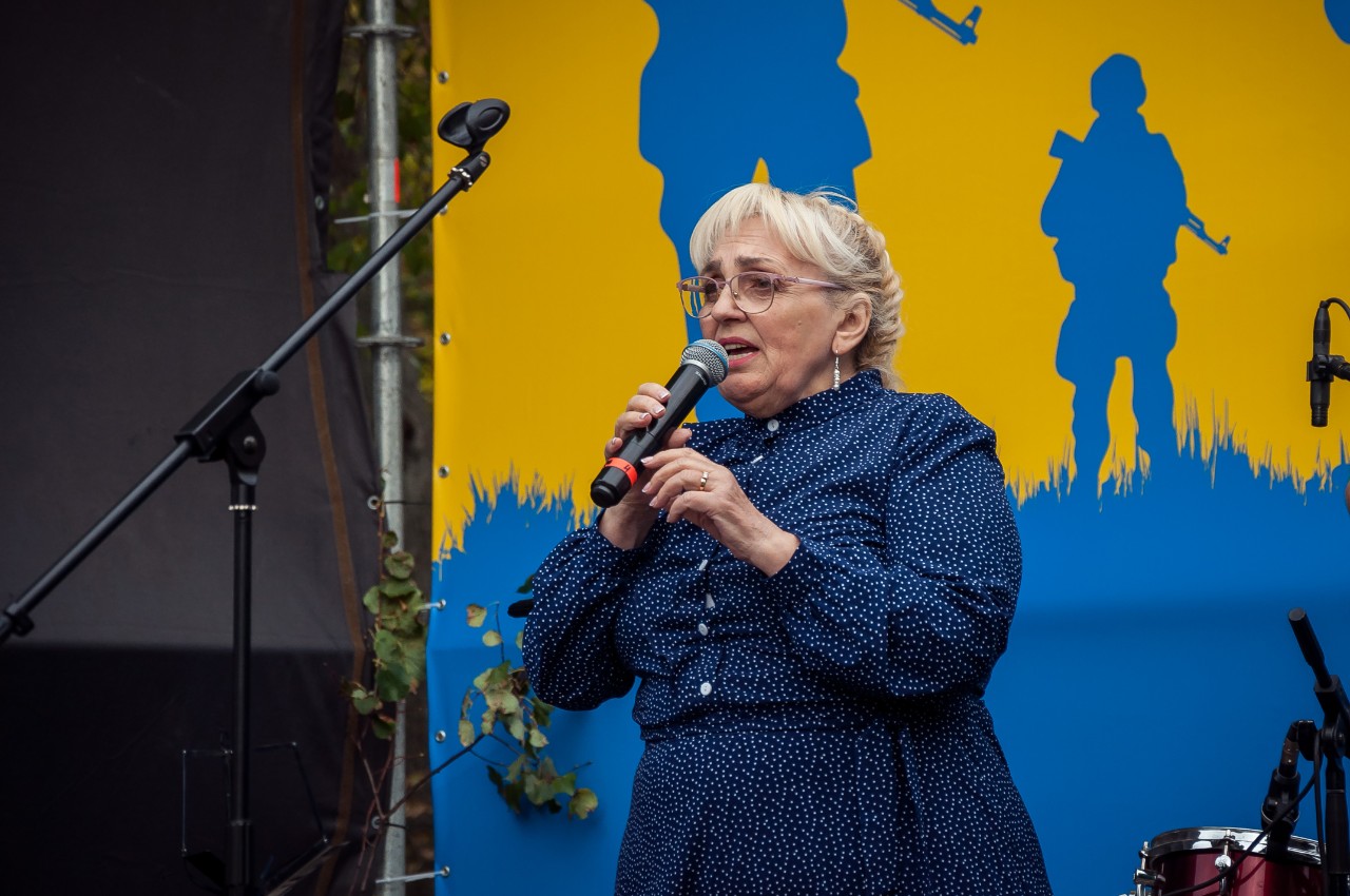 Оксана Калинич на акції "Дякую захисникам України!"