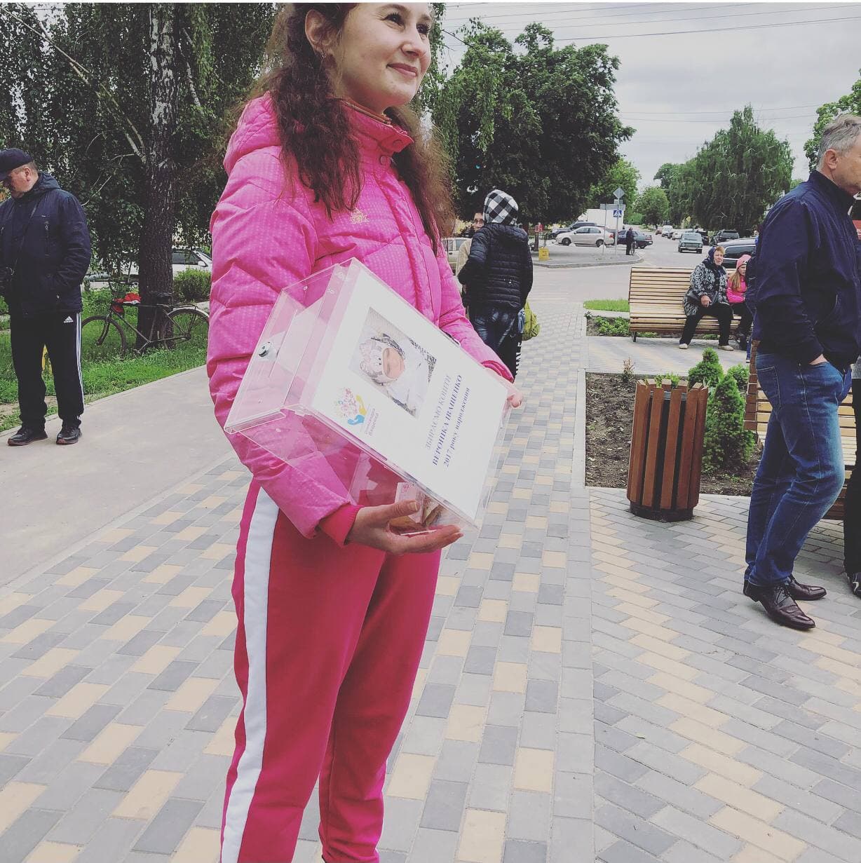 Благодійний фонд Олександра Ващенка збирає допомогу хворій на ДЦП Вероніці Іващенко