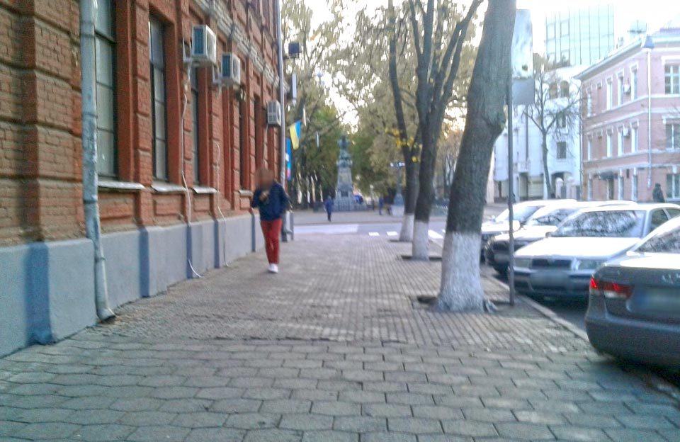 Тротуари на вул. Котляревського отримають нову плитку