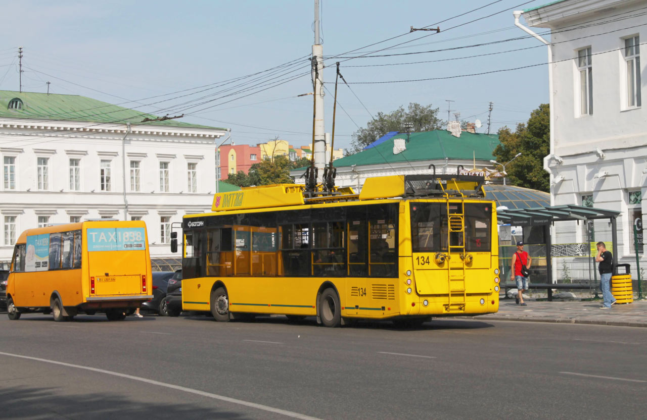 Тролейбус Богдан Т70117