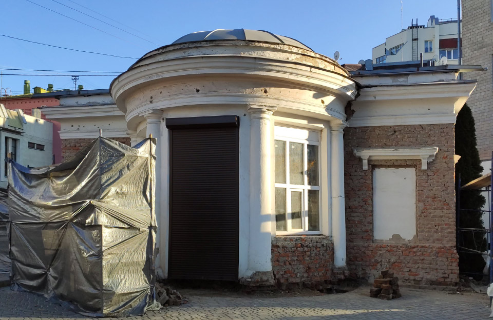 Капітальний ремонт будівлі фотоательє на вул. 1100-річчя Полтави, 3