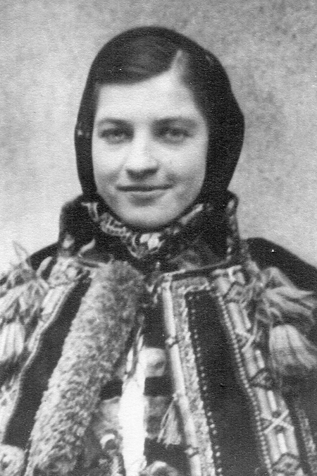 Василина Кущинська (1917-1993) — дружина пана Антона