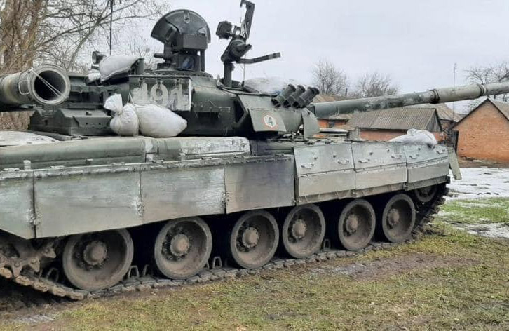 Після війни трофейний російський танк Т-80У використовуватимуть у господарських цілях