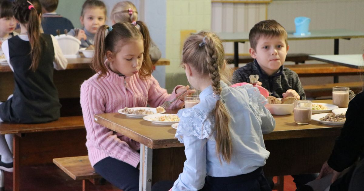 У Полтаві планують збільшити вартість харчування у дитсадках, школах та ...