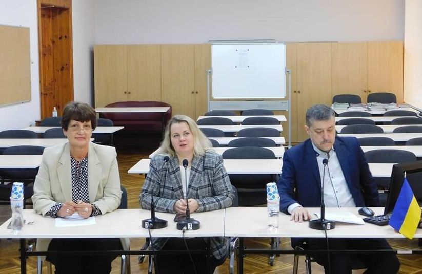 Відкриття семінару — Наталія Осипенко, Лілія Руроєва та Олег Пустовгар