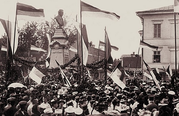Полтава, 30 серпня (12 вересня) 1903. Урочисте відкриття пам'ятника Івану Котляревському. Фотограф М