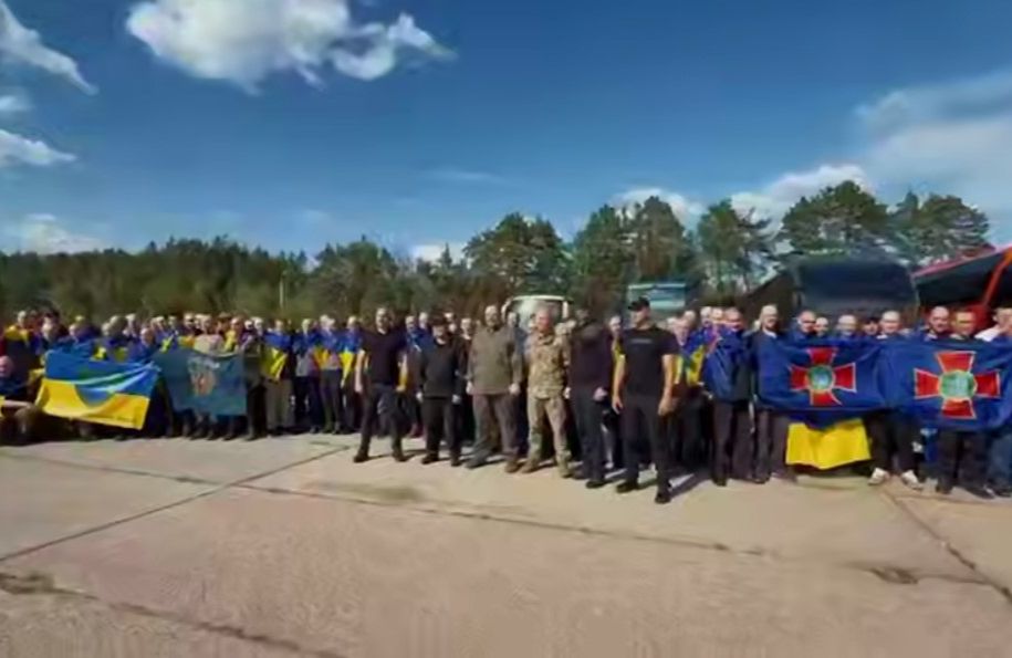 Україна повернула з російського полону 390 людей: серед них — щонайменше семеро з Полтавщини