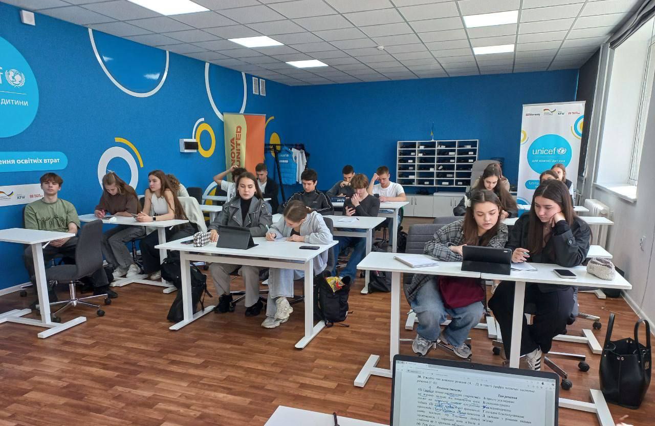 Ілюстрація: сучасний освітній простір у ліцеї № 17, який реалізований за підтримки ЮНІСЕФ та Nova United
