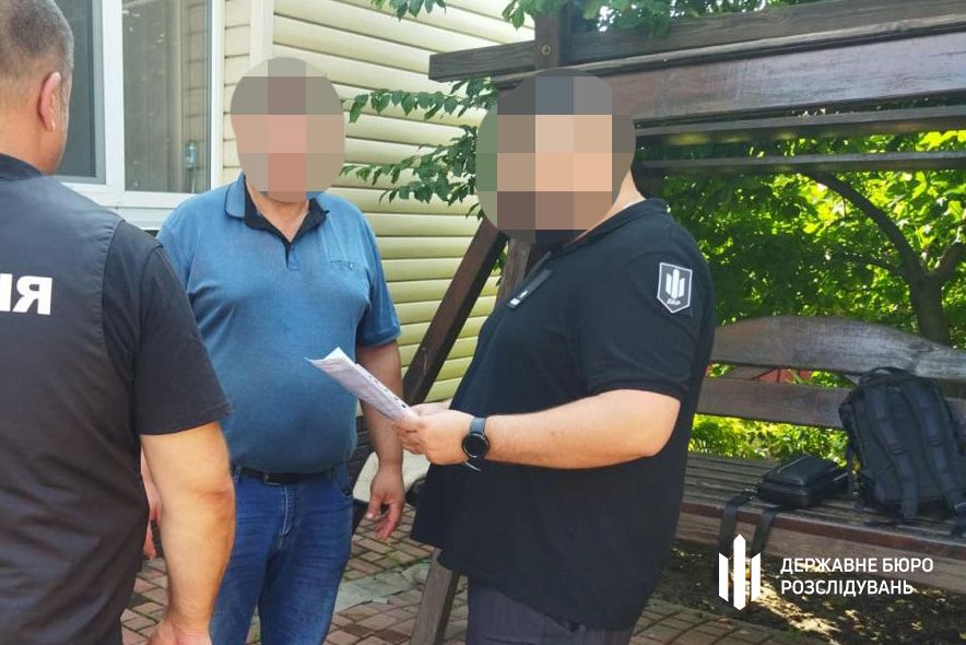 На Полтавщині ДБР викрило «чорну касу» у 100 тисяч доларів посадовців райуправління Держпродспоживслужби