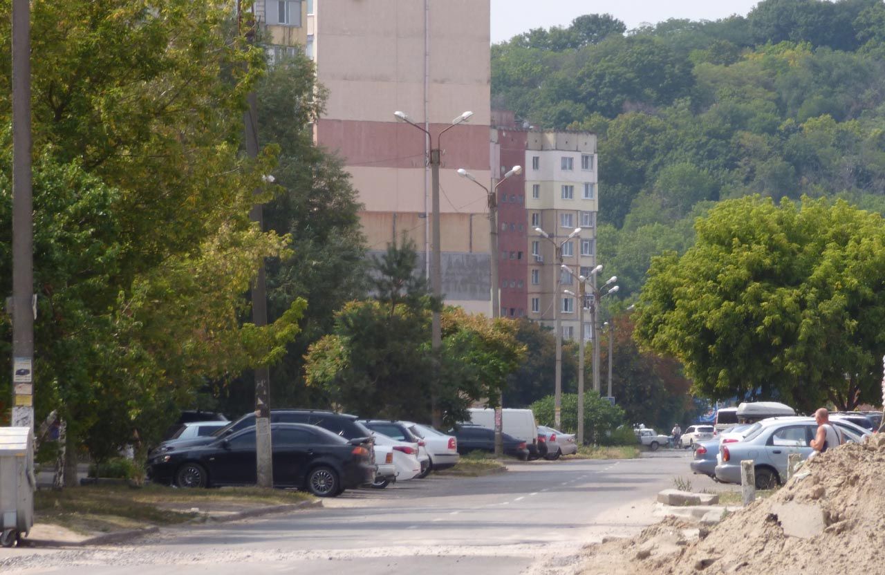 Вулиця Володимира Івасюка (Головка) у Полтаві