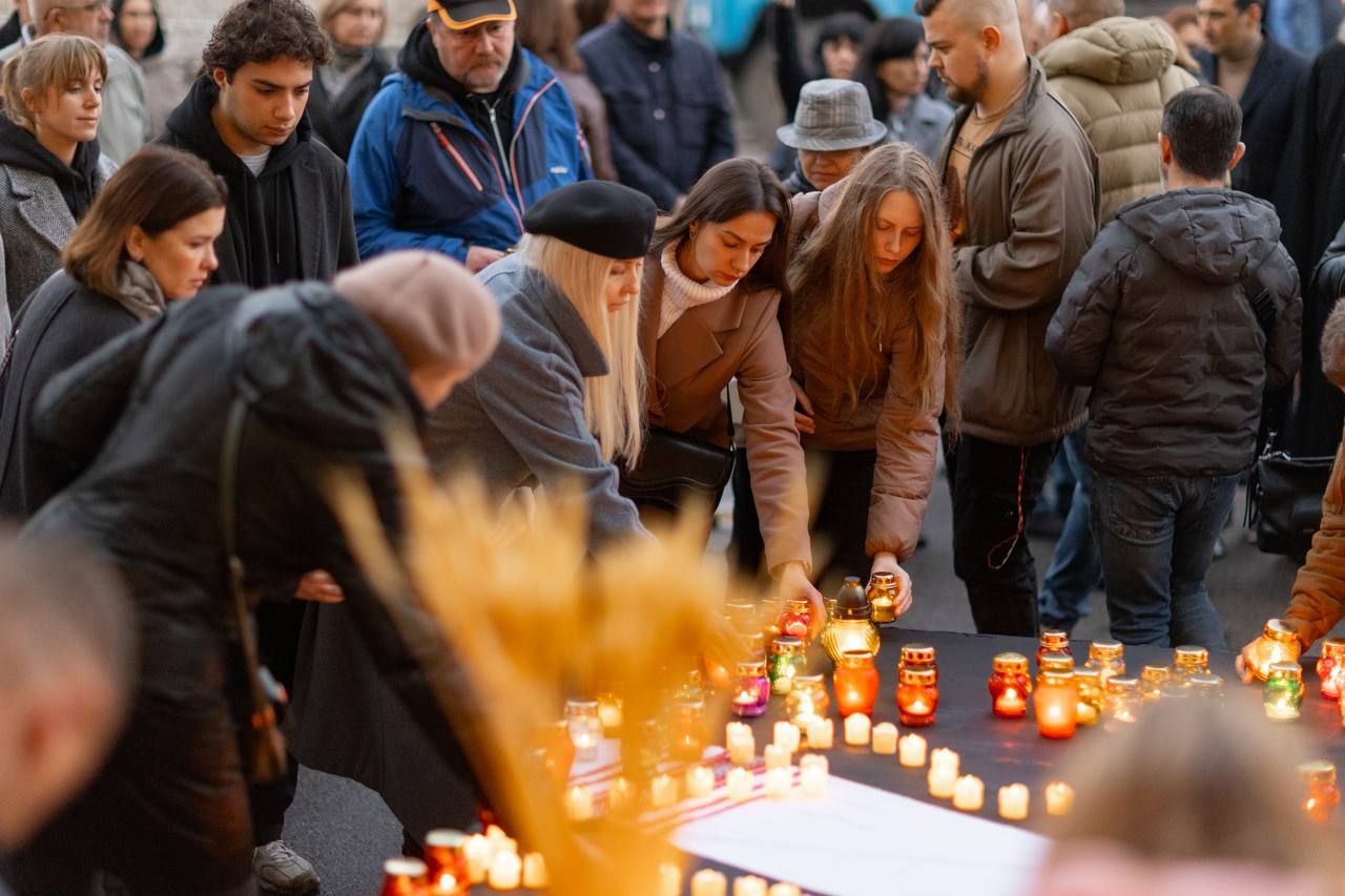 У Полтаві вшанували пам’ять жертв Голодоморів