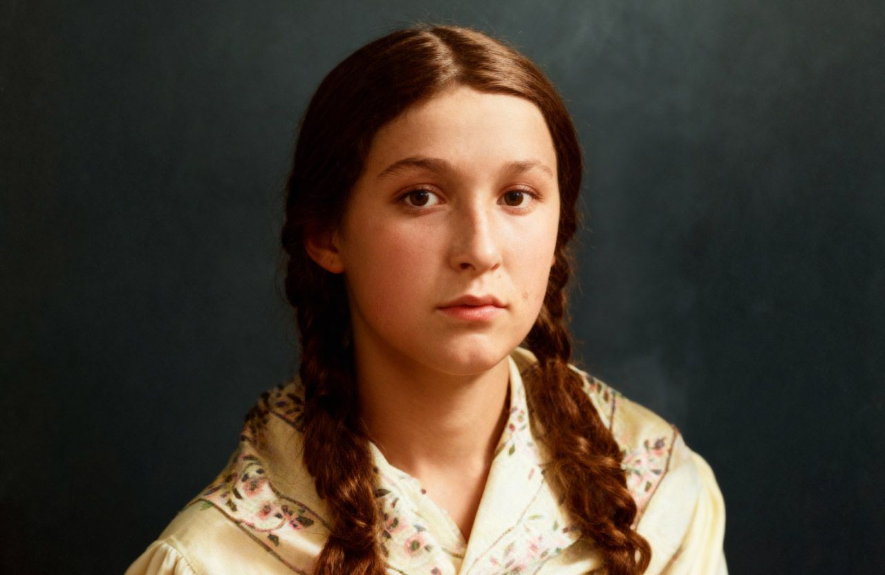 Галина Орлівна (Мневська) — реставроване та колоризоване фото