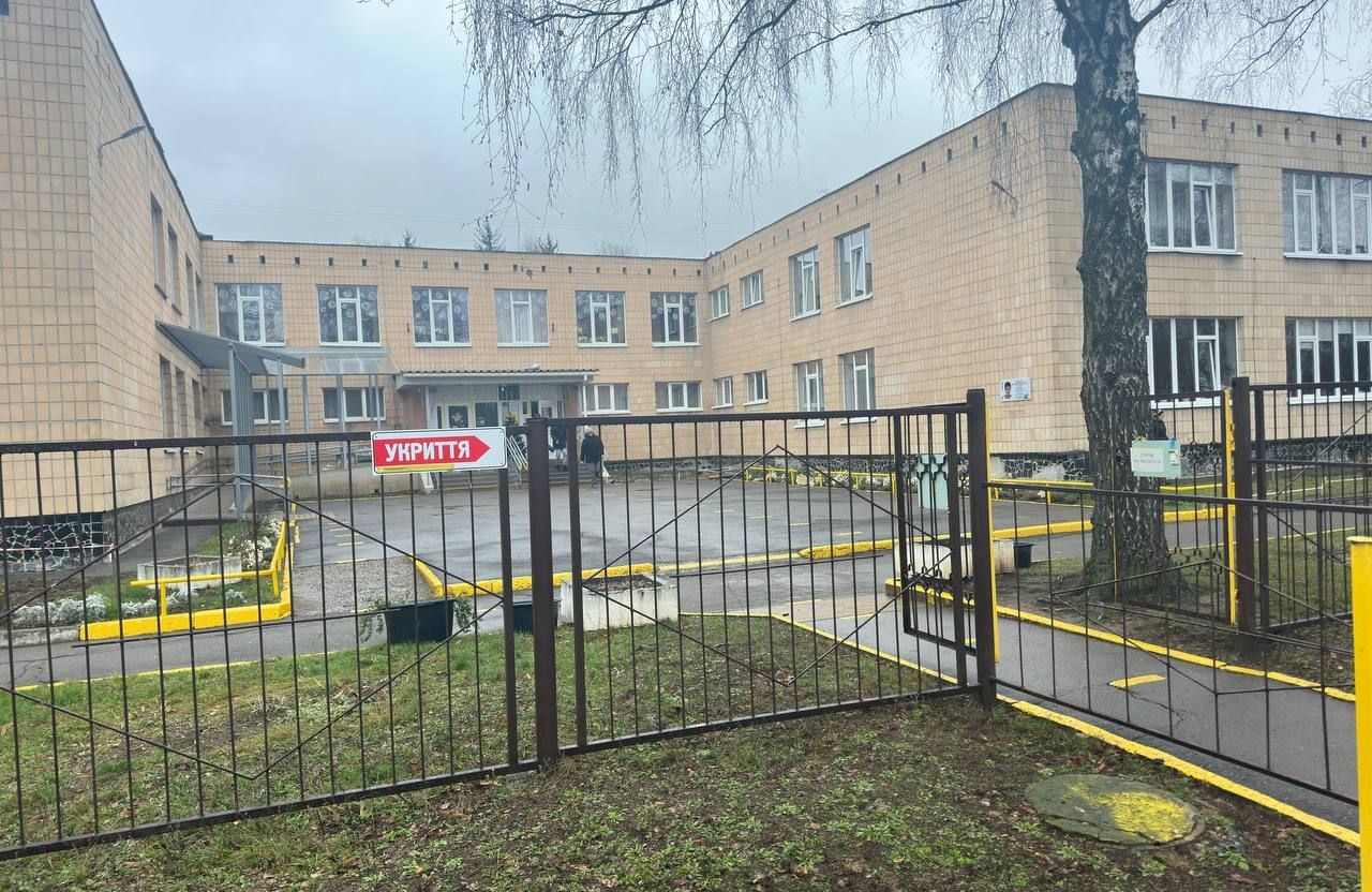 Валерій Пархоменко: перевірив хід виконання ремонту в школі № 40