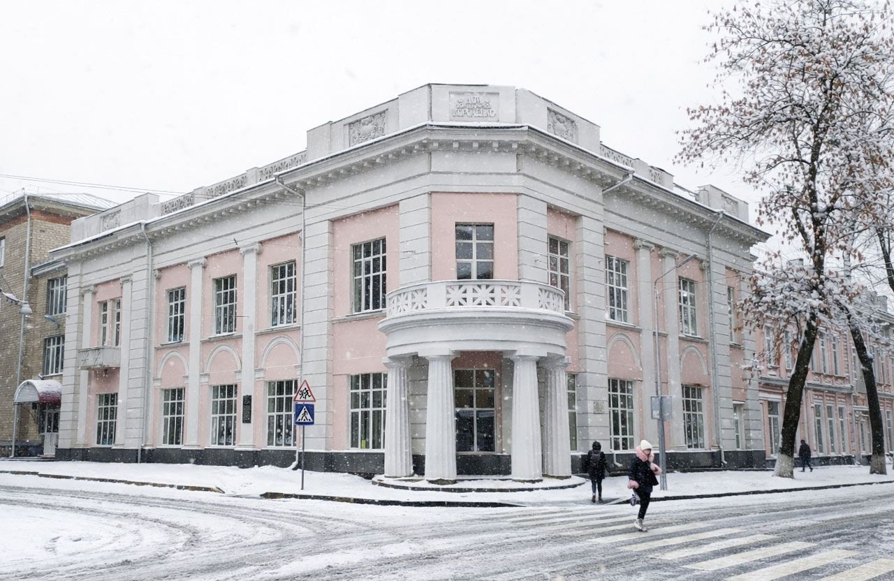 Ліцей №10 ім. В. Г. Короленка у Полтаві