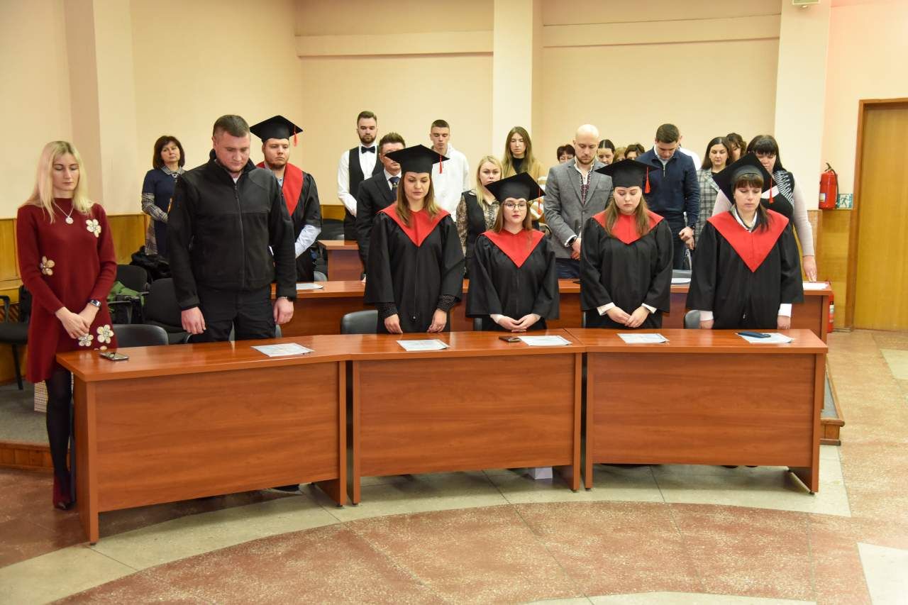 Історичний випуск: перші магістри ОПП «Менеджмент охорони здоров’я та соціальне проєктування» у ПДМУ