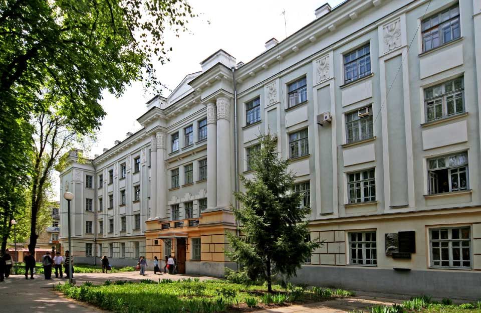 У Полтавському педагогічному університеті визначили переможців VІІІ Конкурсу соціальної реклами читання