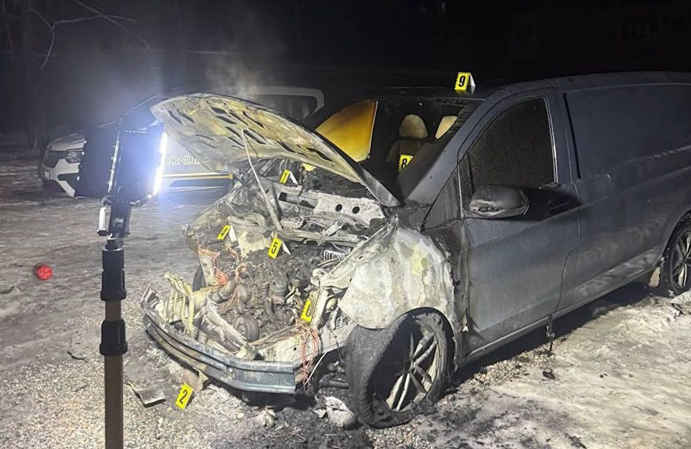 Mercedes-Benz Vito після підпалу
