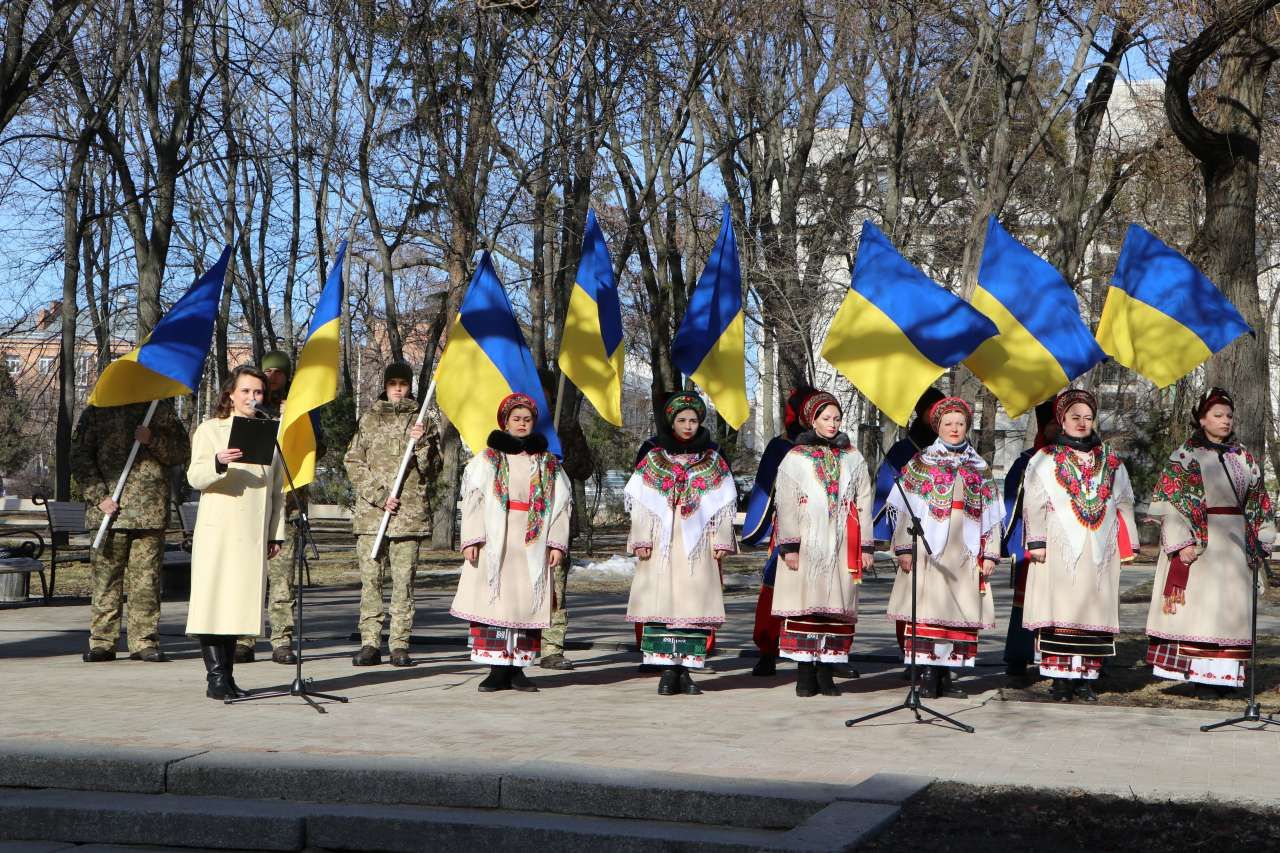 «Борітеся — поборете»: у Полтаві вшанували пам’ять Тараса Шевченка з нагоди 212-ї річниці від дня його народження