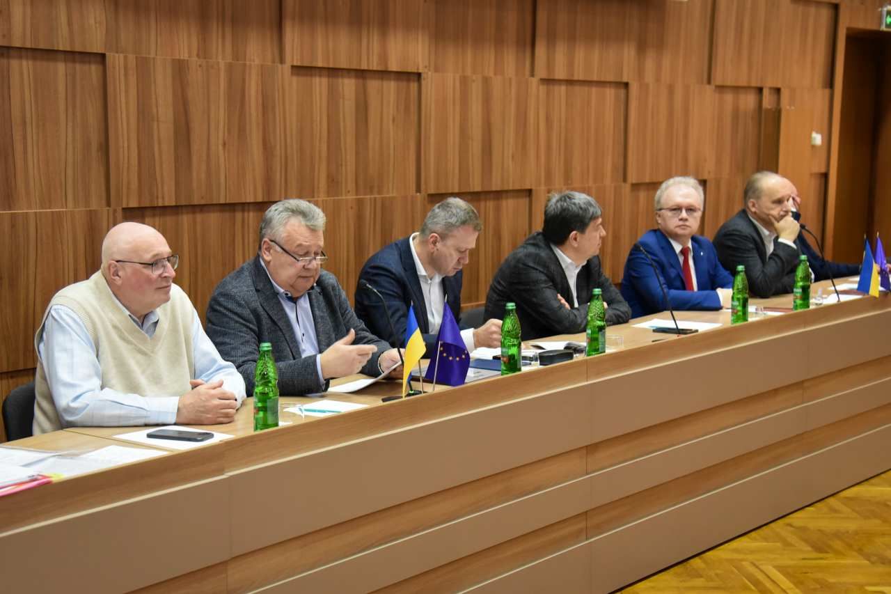 Вчена рада ПДМУ підбила підсумки 2025 року: звіт ректора, нагороди та досягнення університету