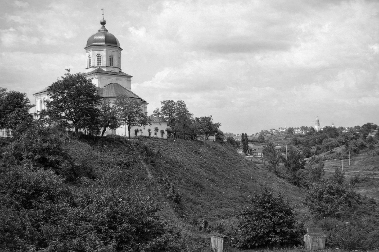 Описание: E:\__ Топоніми - Атлас\Tопоніми полтави\__ Полтава. Історичні кутки, райони, селища\Новоселівка - Базар\ч-б.jpg