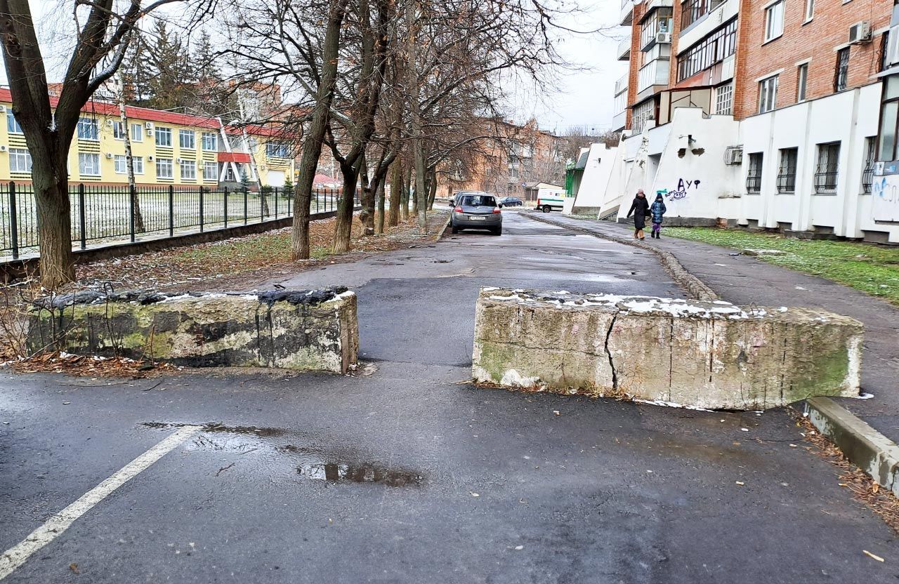 Управління ЖКГ розробить проєкт щодо можливості відкриття руху через Рибальський провулок у Полтаві