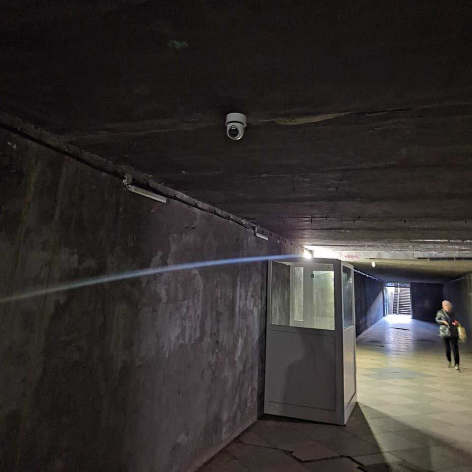 У переході на Європейській встановили камери спостереження, але вони не працюють через відсутність лінії електропостачання