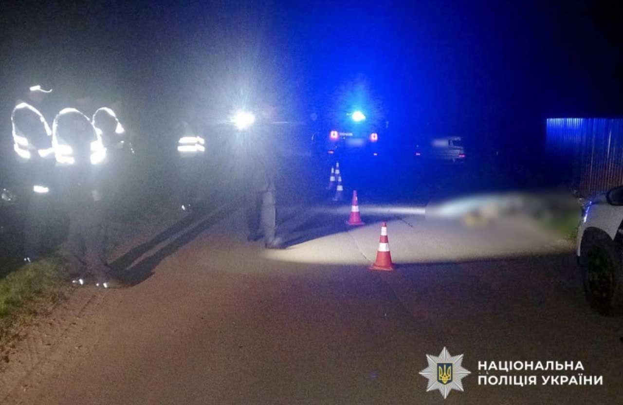 У Чутовому під колесами вантажівки загинула велосипедистка: поліція з’ясовує обставини ДТП