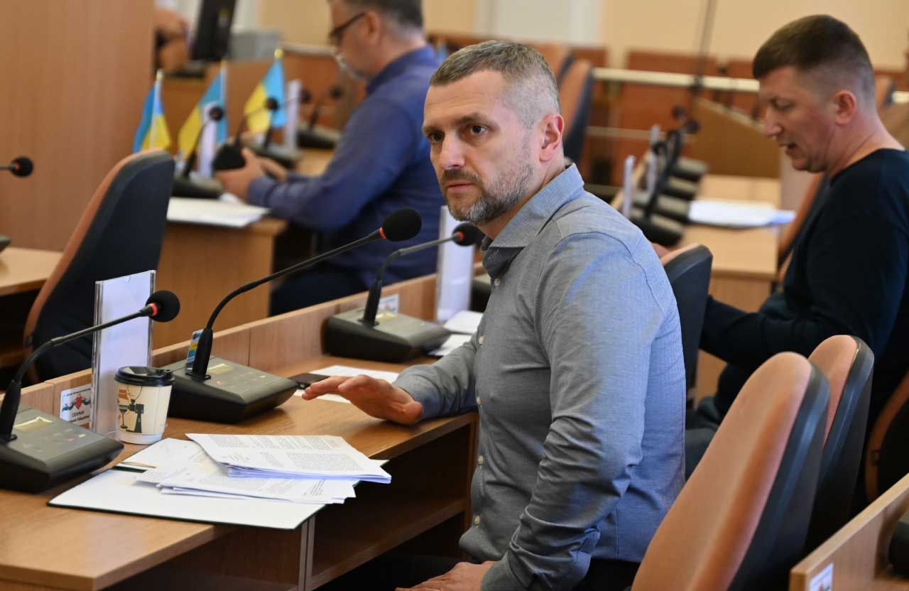 «Це не має асоціюватися зі цвинтарем»: виконком відправив на доопрацювання правила поведінки на Алеї Героїв у Полтаві