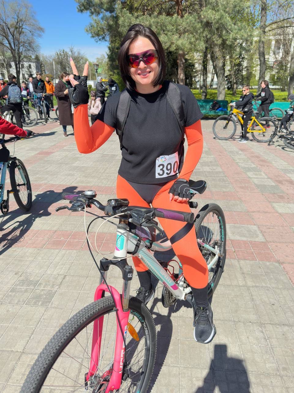 Пархоменко Валерій: у Полтаві провели велозаїзд на підтримку ЗСУ