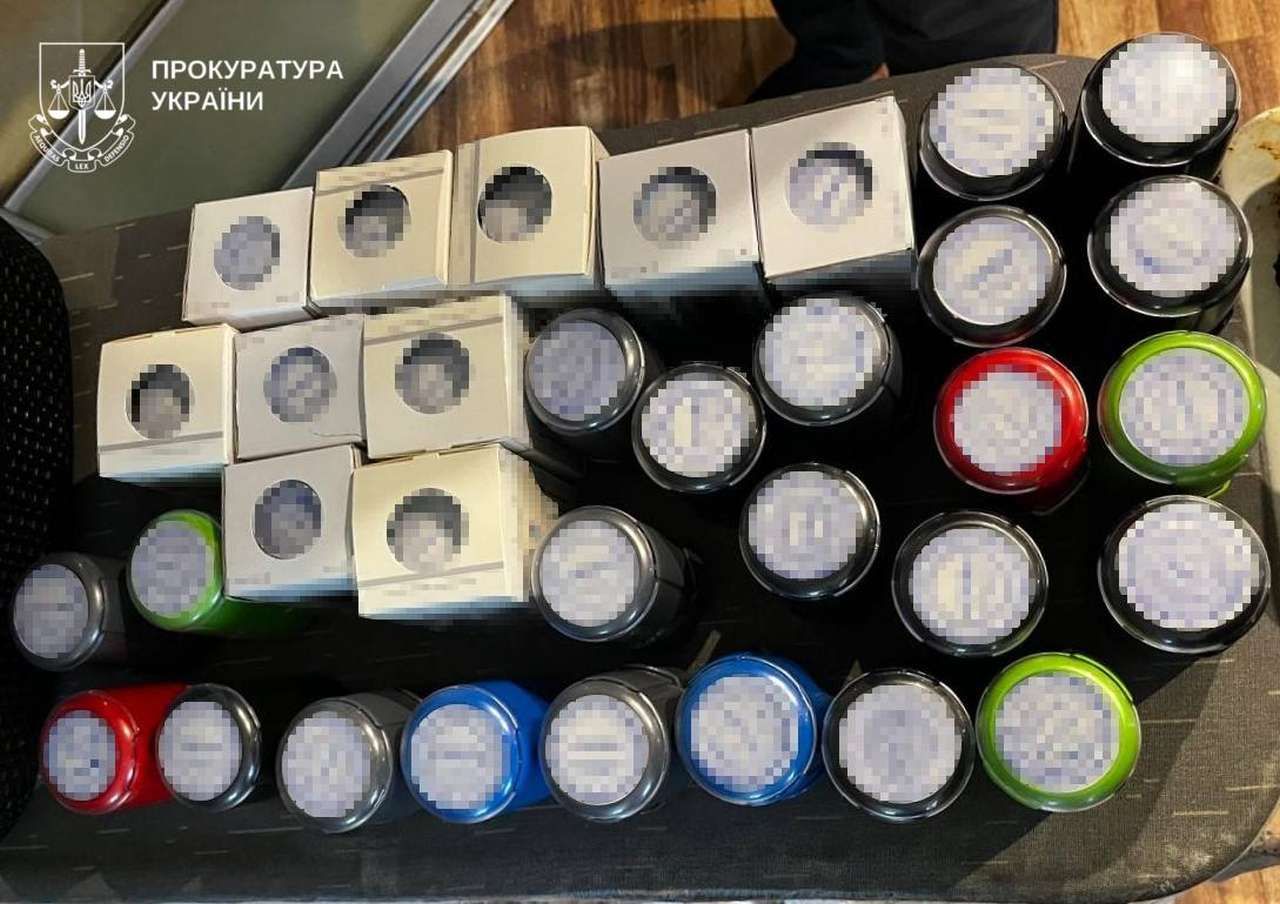 БЕБ та прокуратура Полтавщини викрили міжрегіональну тіньову мережу, що проконвертувала 18 мільярдів