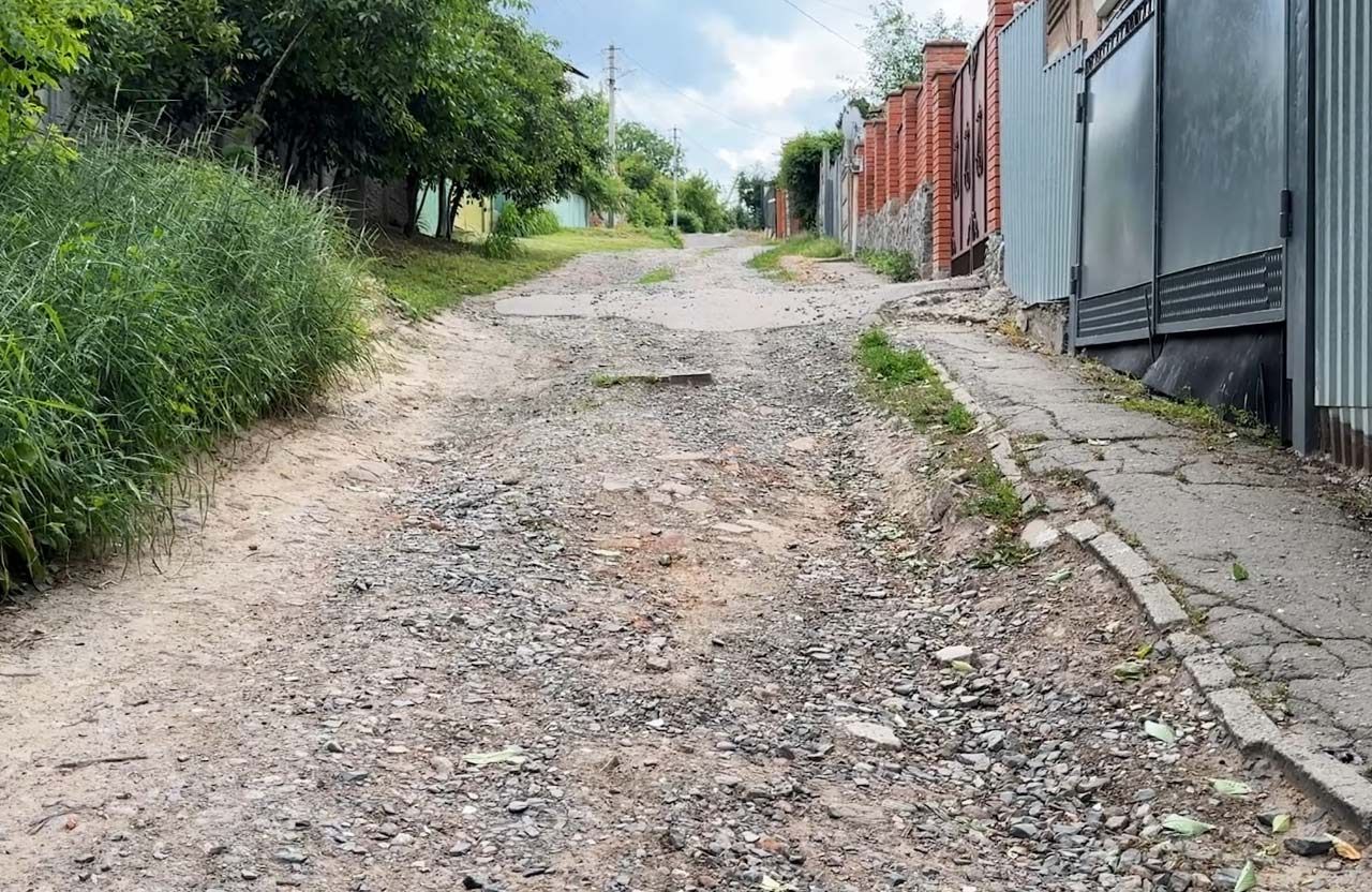 Вулиця Родини Пильчикових (Попова) у Полтаві | Кадр з відео «Суспільне Полтава»