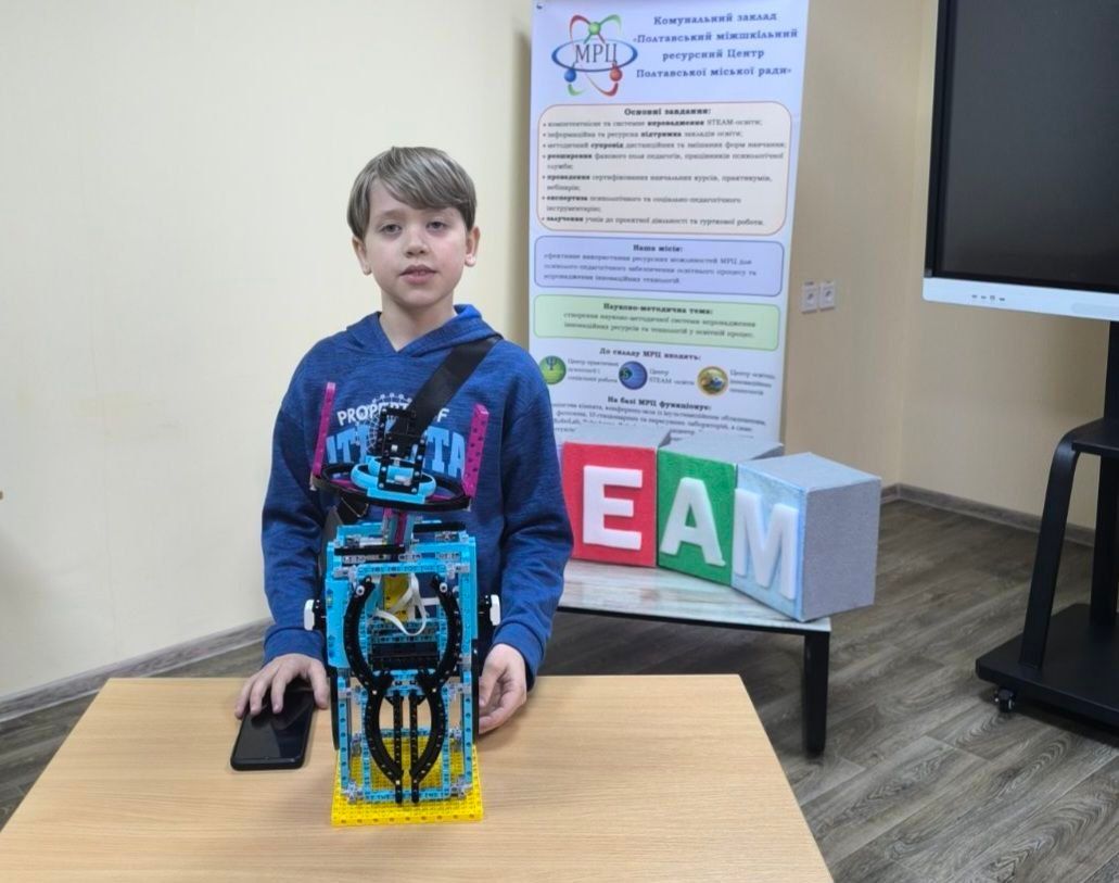 Від робоіграшок до «розумних» пристроїв: у Полтаві відбувся фестиваль юних винахідників