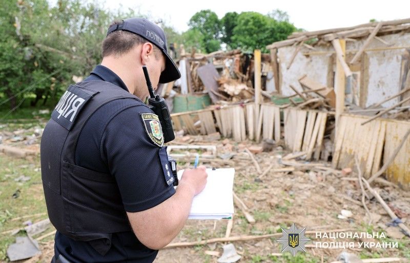 Поліція та СБУ документують наслідки атаки РФ на Полтавську громаду