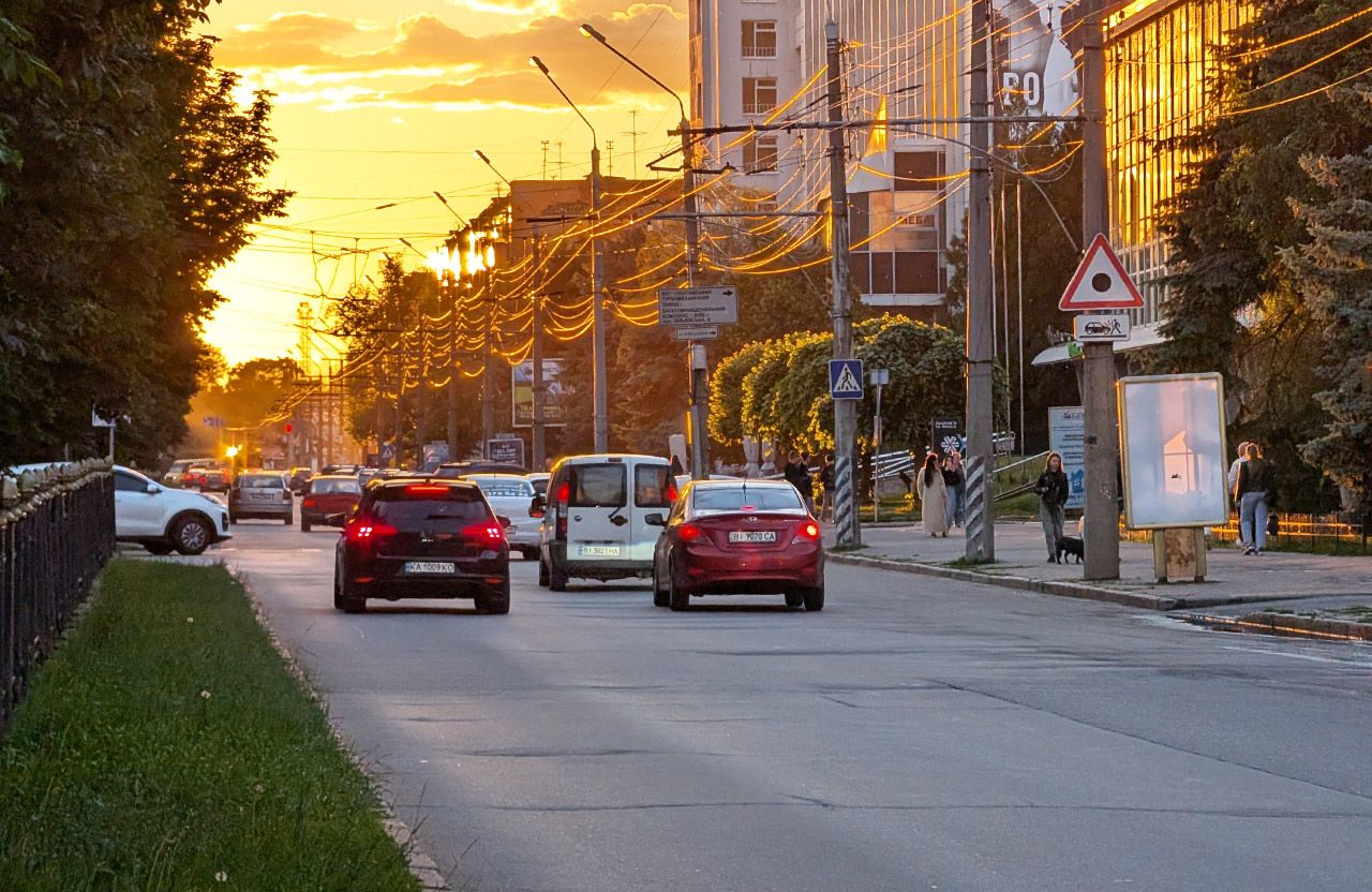 Вулиця Соборності у Полтаві