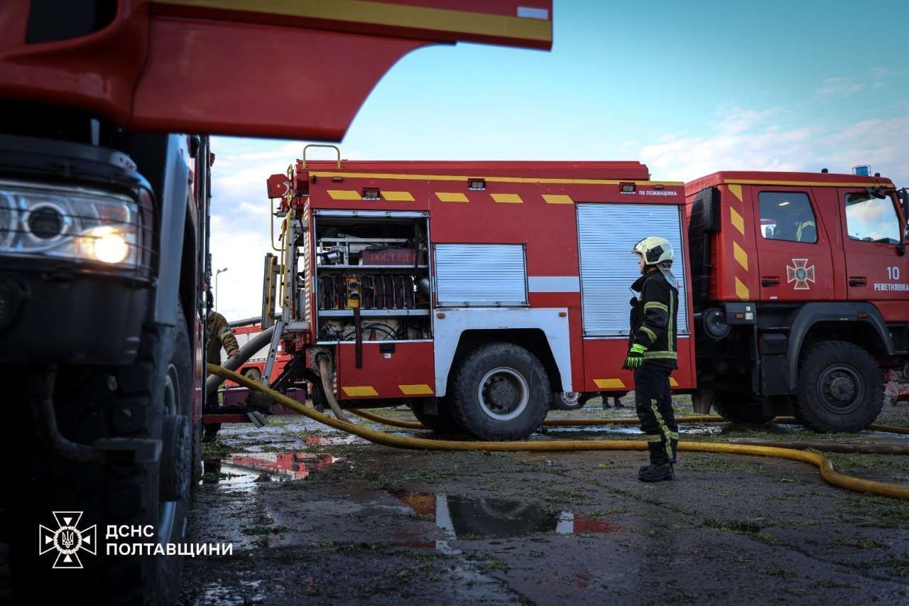 Вночі росіяни атакували Україну 115 дронами та 13 ракетами — влучання є у Полтавському районі