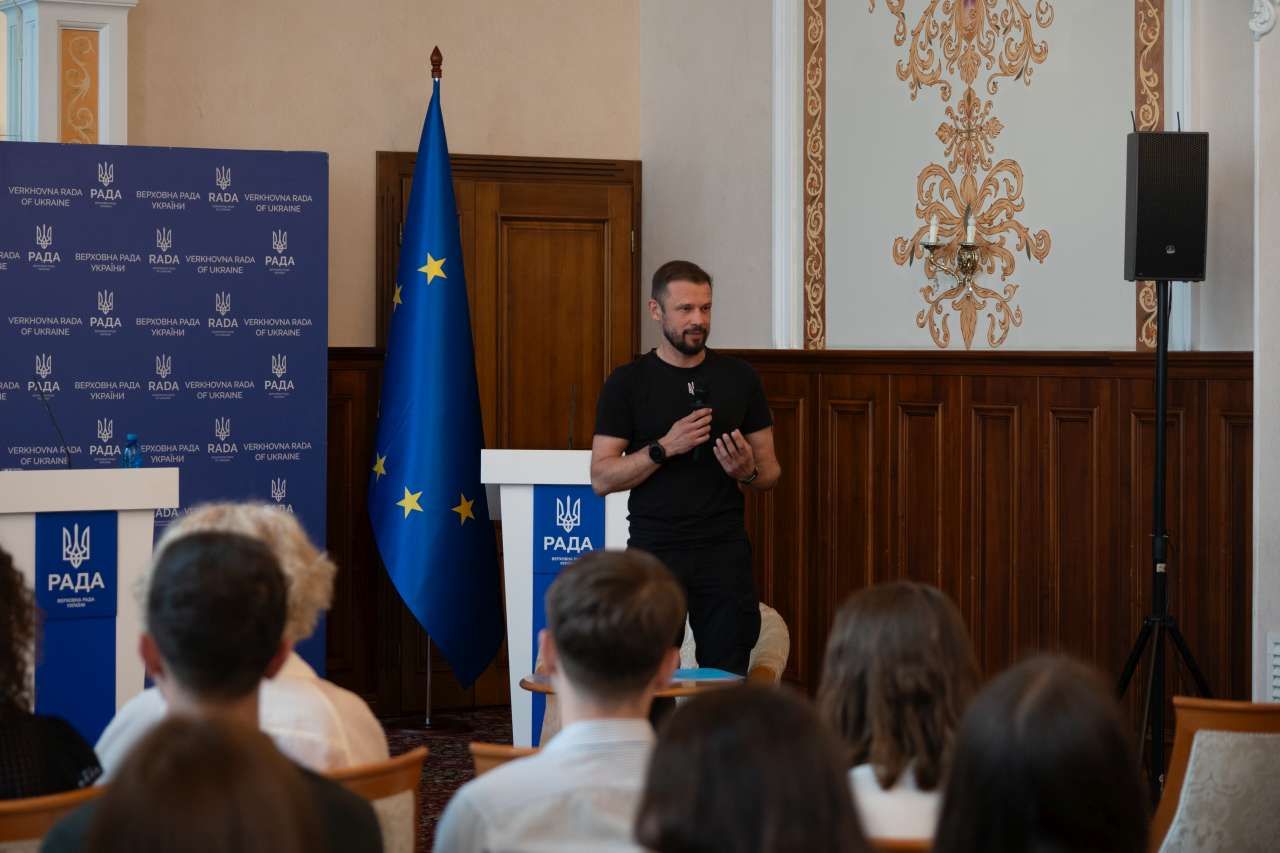 Голова Верховної Ради відзначив молодих науковців Полтавської політехніки