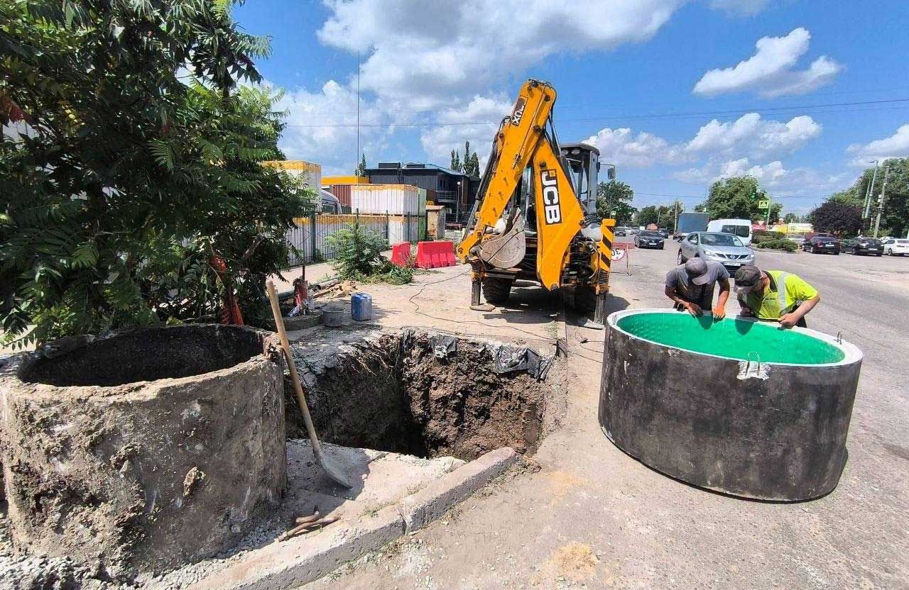 У Полтаві завершили реконструкцію аварійного колектора на Щербанівському шляху