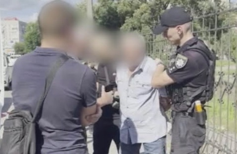 В маршрутці у Кременчуці пенсіонер поранив ножем двох пасажирів