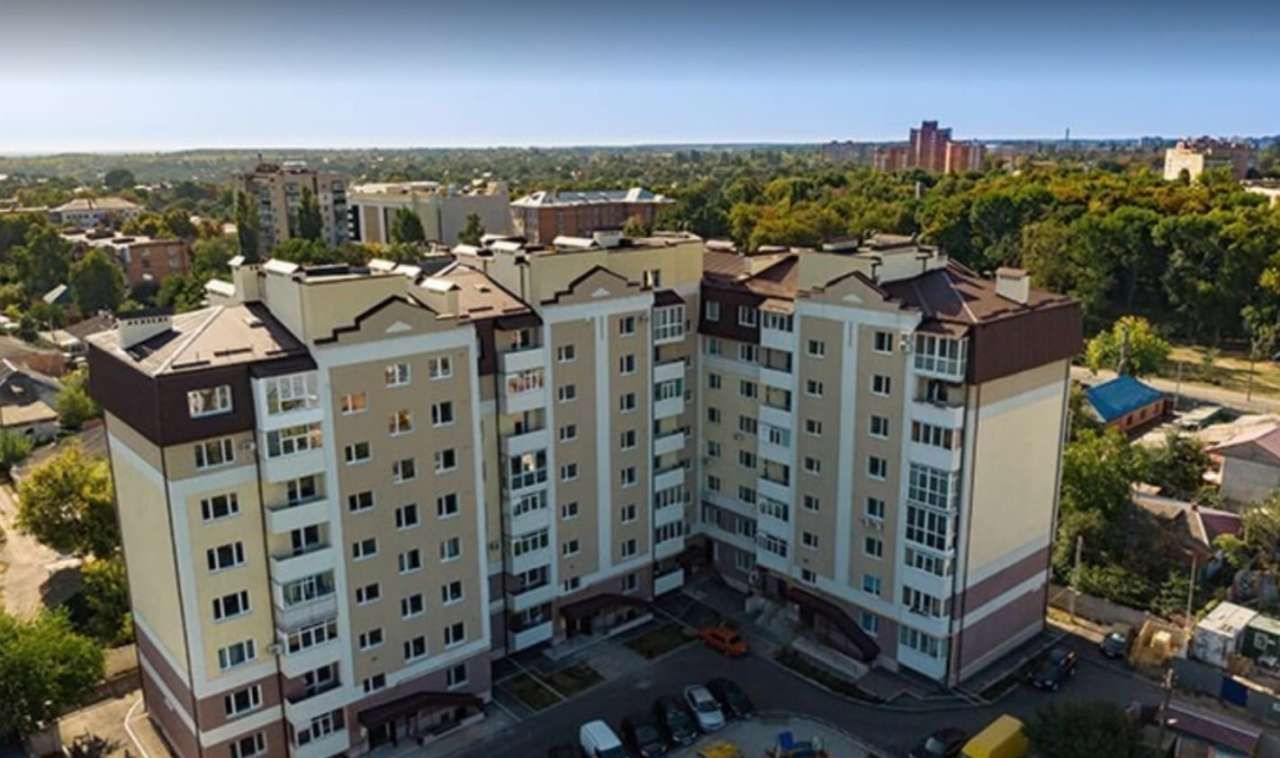 На Київському шосе навпроти Макдональдса планують збудувати багатоповерхівку з паркінгом