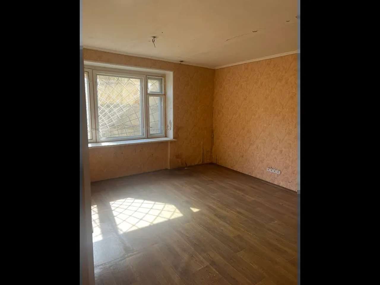 Полтава виставила на приватизацію три комунальні приміщення за майже три мільйони гривень