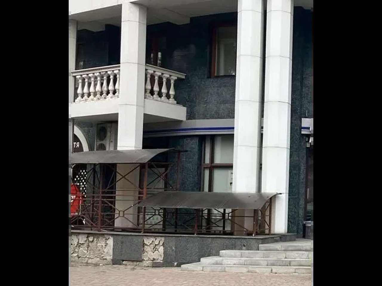 У Полтаві за 12 мільйонів гривень виставили на аукціон 407 «квадратів» у ЖК на Івана Банка