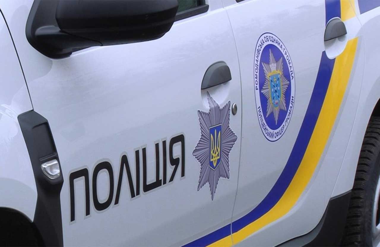 Хто має заправляти авто поліцейських офіцерів громад: дискусія між головою Градизька та очільником поліції Полтавщини перейшла у публічну площину