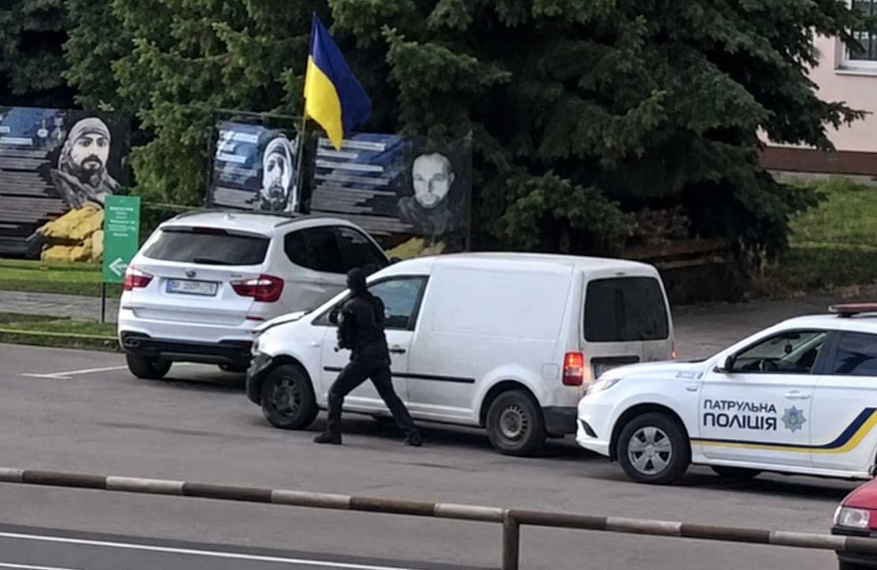 Кадр із відео