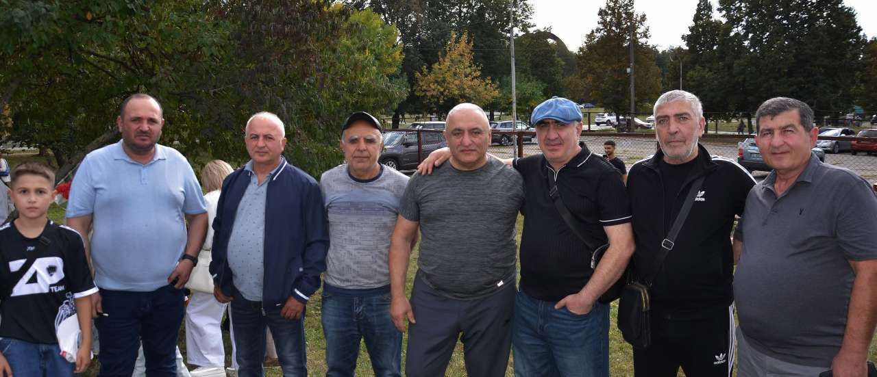 На території майбутнього храму в Полтаві освятили Хачкар з нагоди Дня Незалежності Вірменії